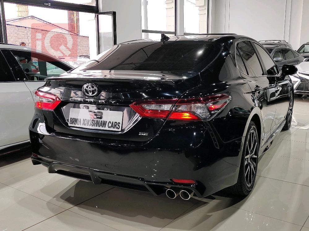 تۆیۆتا کامری